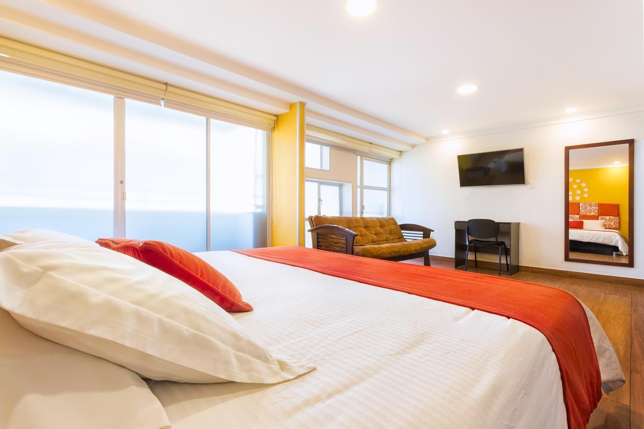 Casa Madrigal Hotel Пасто Екстер'єр фото